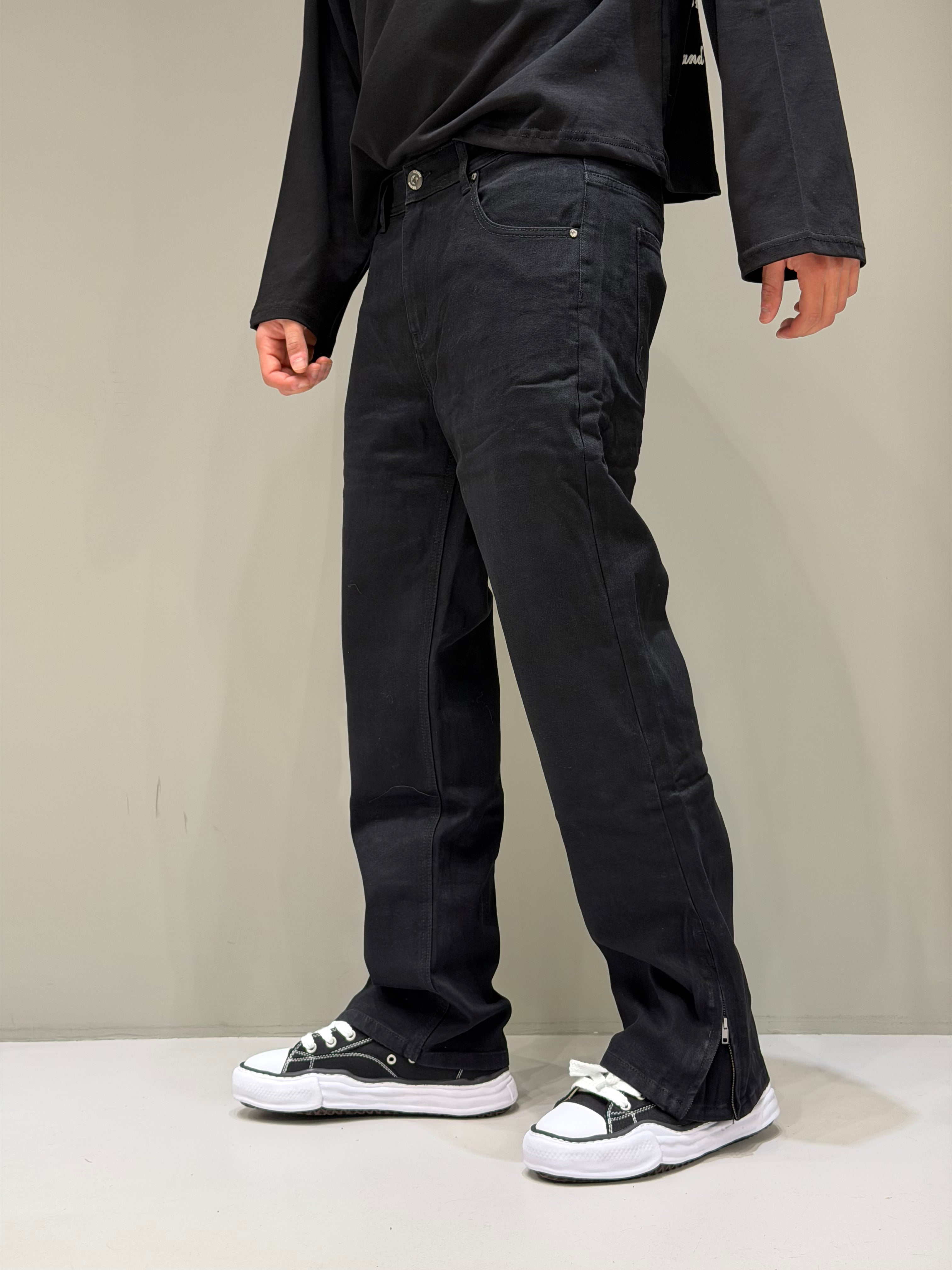 Flare Black Zip