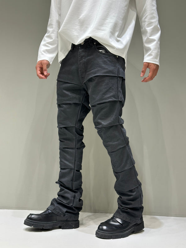 Flare Black Cianotic